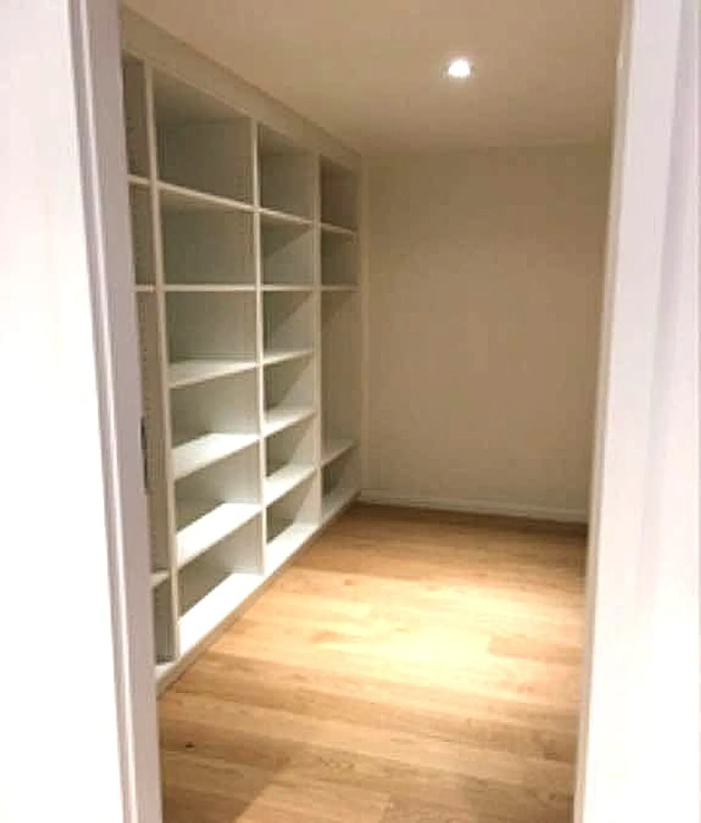 Charmant Appartement Triplex avec Jardin - Photo 5 sur 9