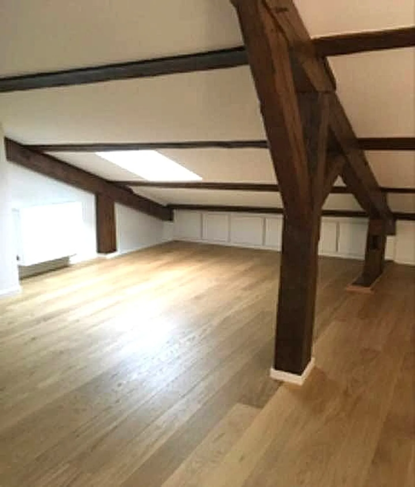 Charmant Appartement Triplex avec Jardin - Photo 8 sur 9
