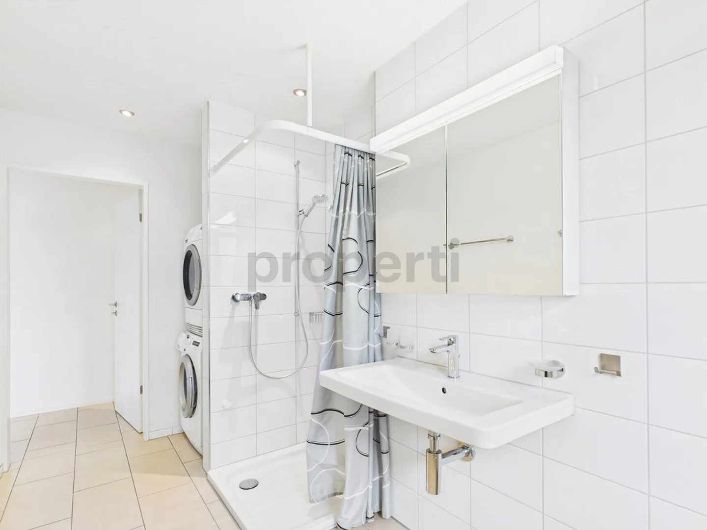 Appartement moderne de 3,5 pièces avec balcon, Zeihen - Photo 7 sur 10