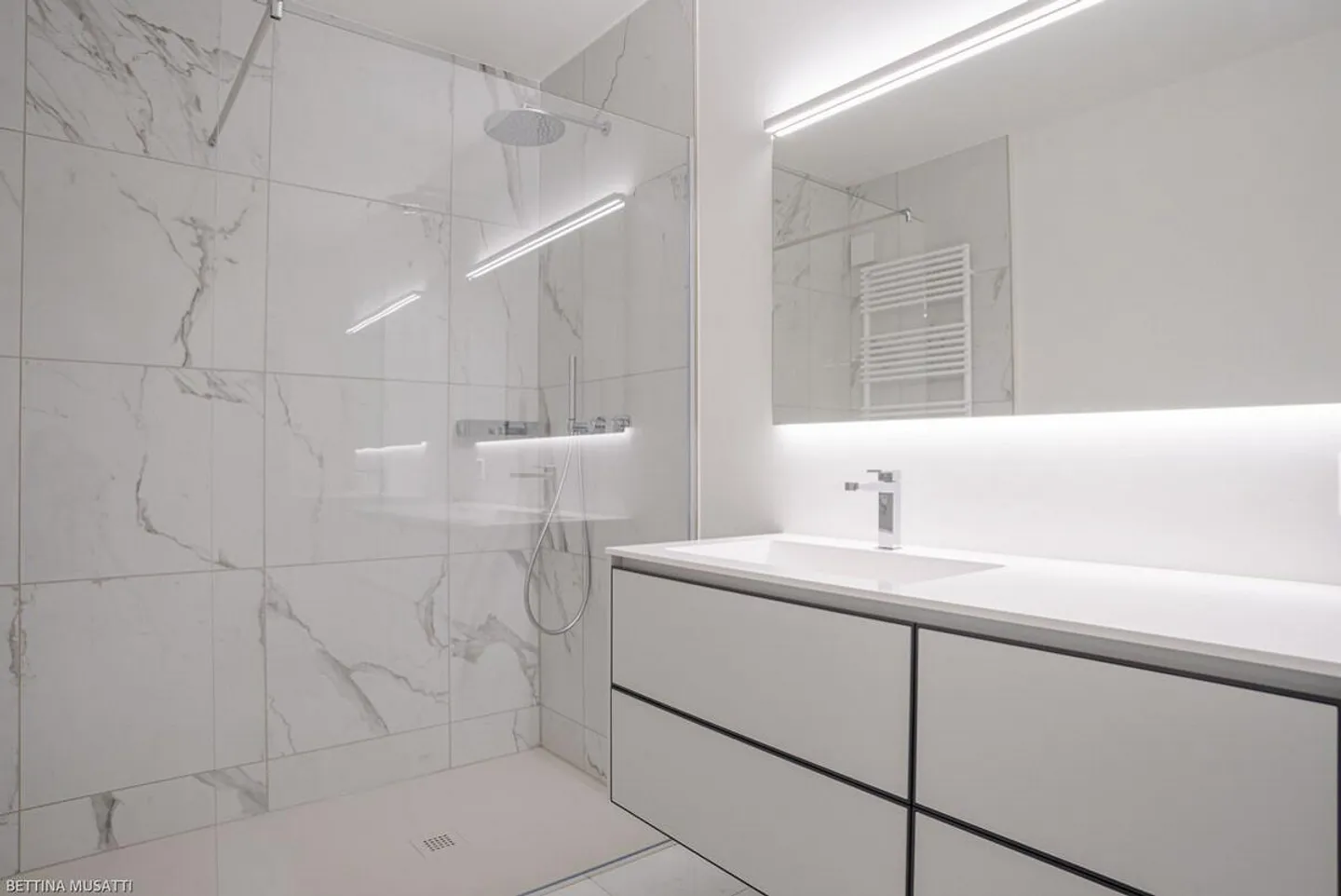 MORCOTE – DAS KLEINE JUWEL VON DEM ALLE GESPROCHEN HABEN - Foto 8 von 15