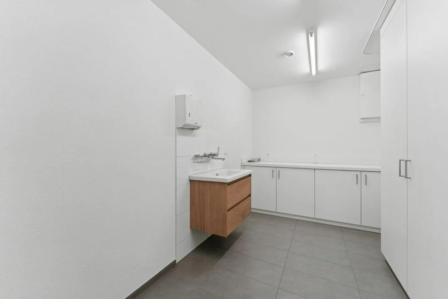 Espace de bureau au centre - Photo 10 sur 11
