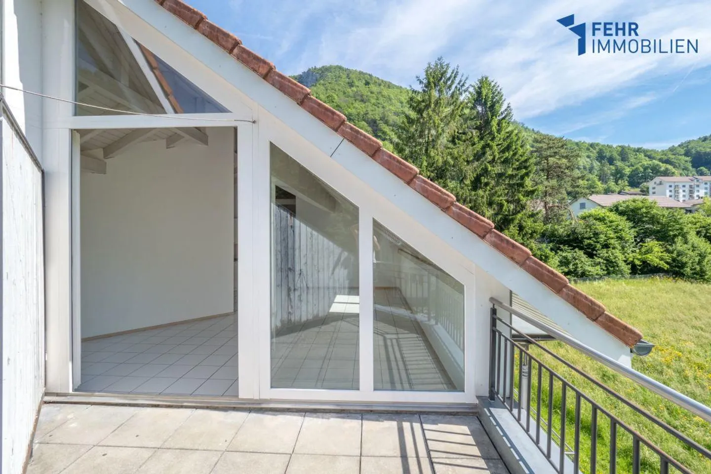 Fehr Immobilier - Appartement en attique confortable de 4½ pièces - Photo 9 sur 13