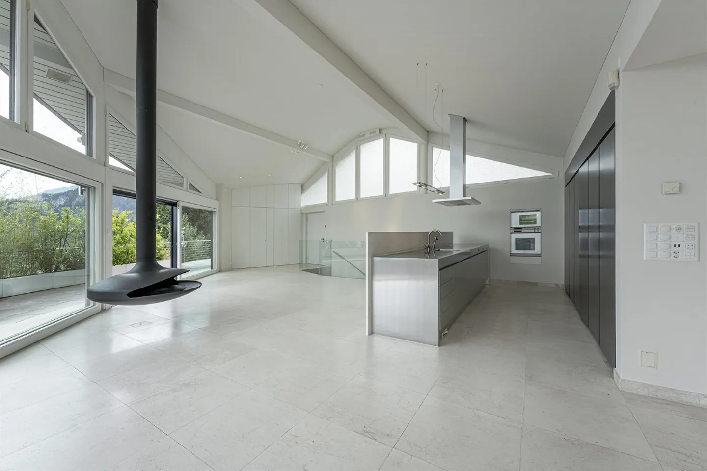 Living with panoramic views and tax benefits. - Photo 3 of 12