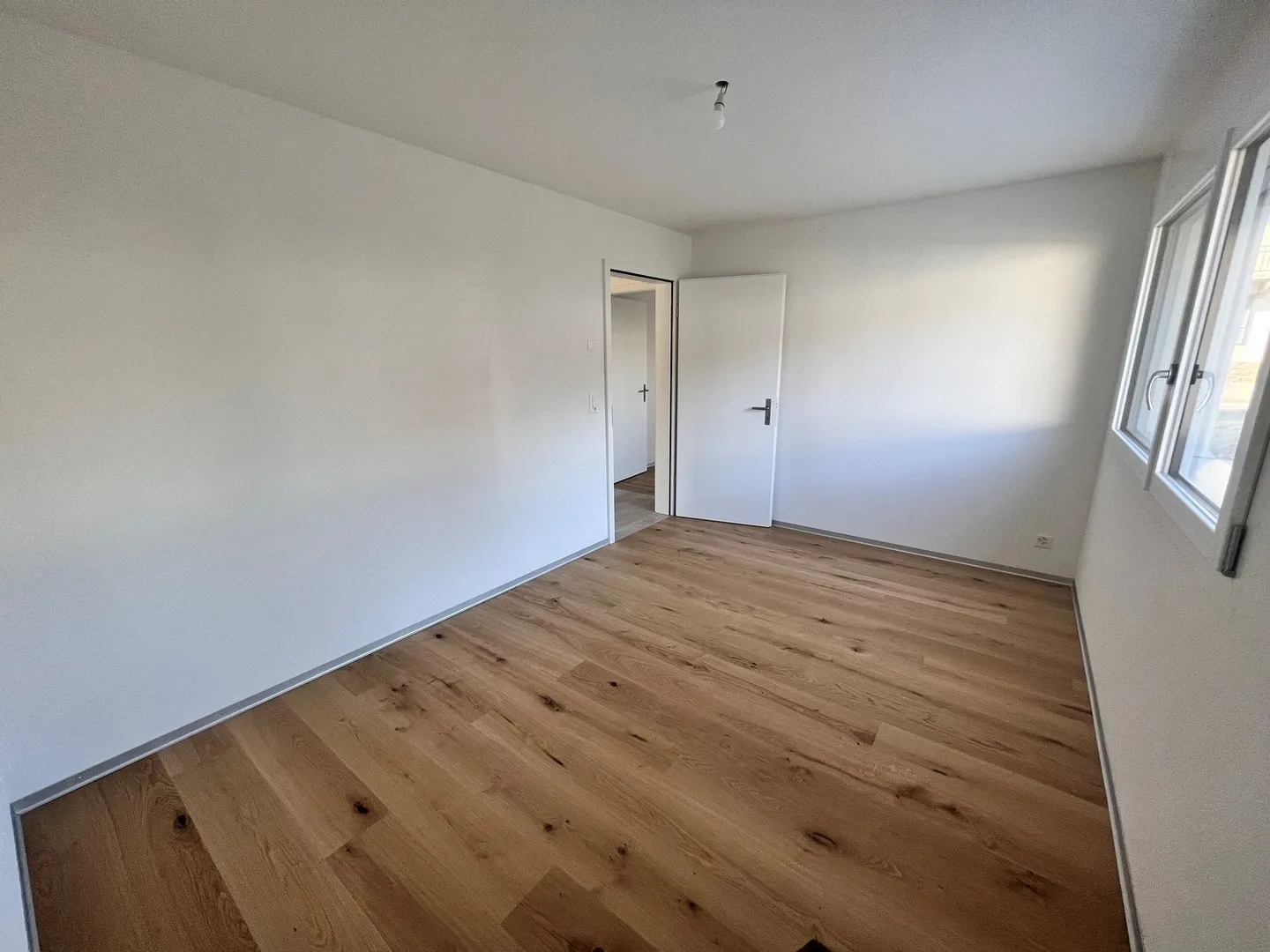 Appartamento moderno di 3.5 locali a St. Antoni! - Foto 4 di 10