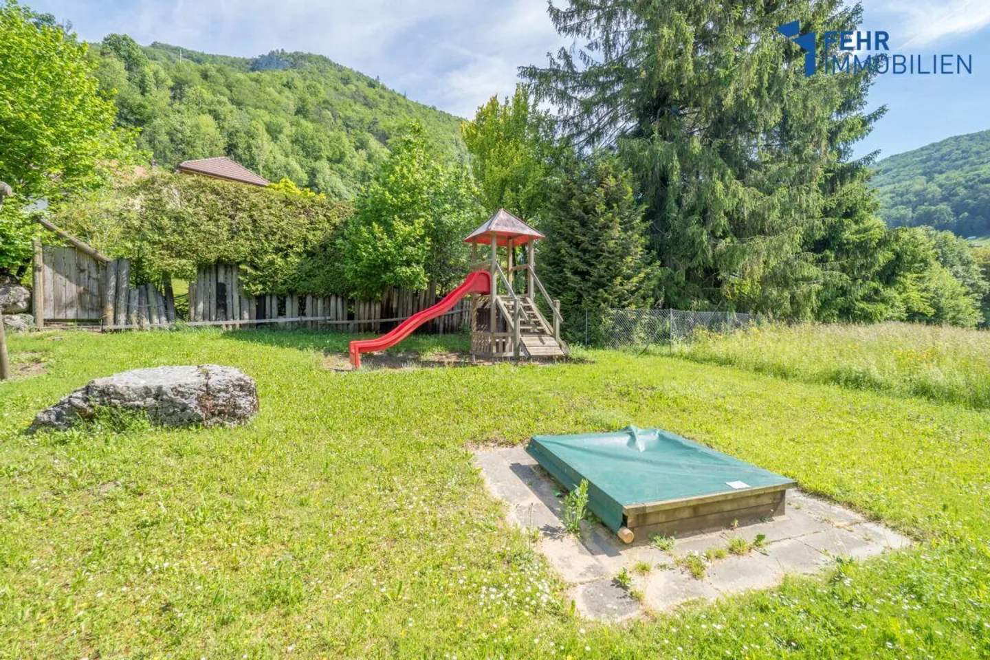 Fehr Immobilier - Appartement en attique confortable de 4½ pièces - Photo 13 sur 13