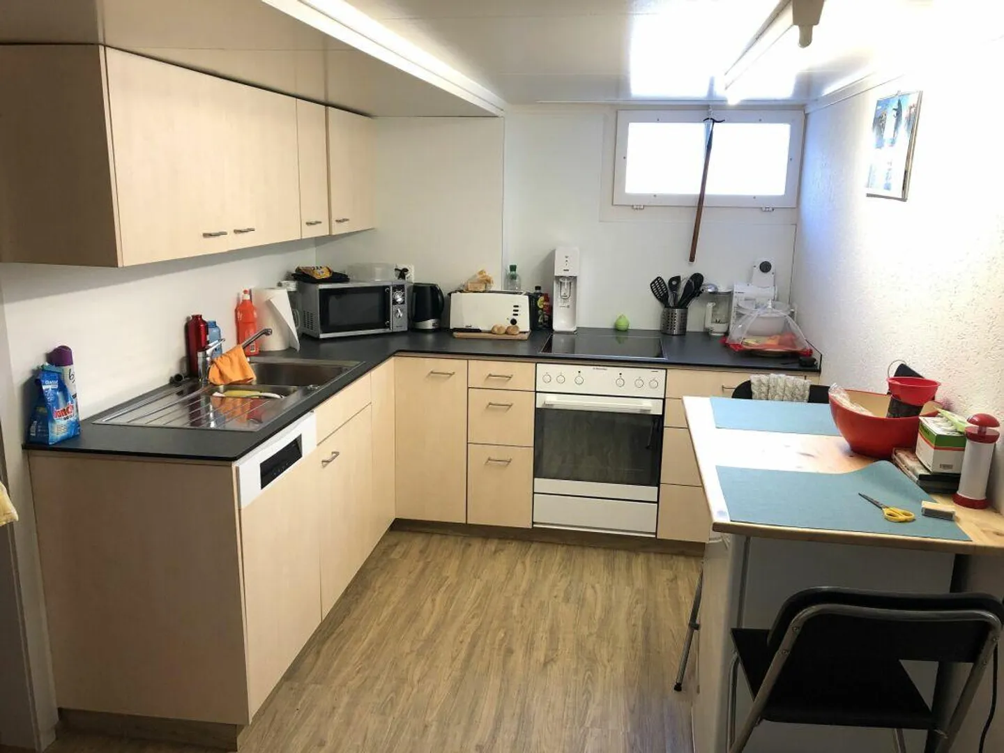 Appartement 2.0 pièces confortable, emplacement central - Photo 6 sur 10