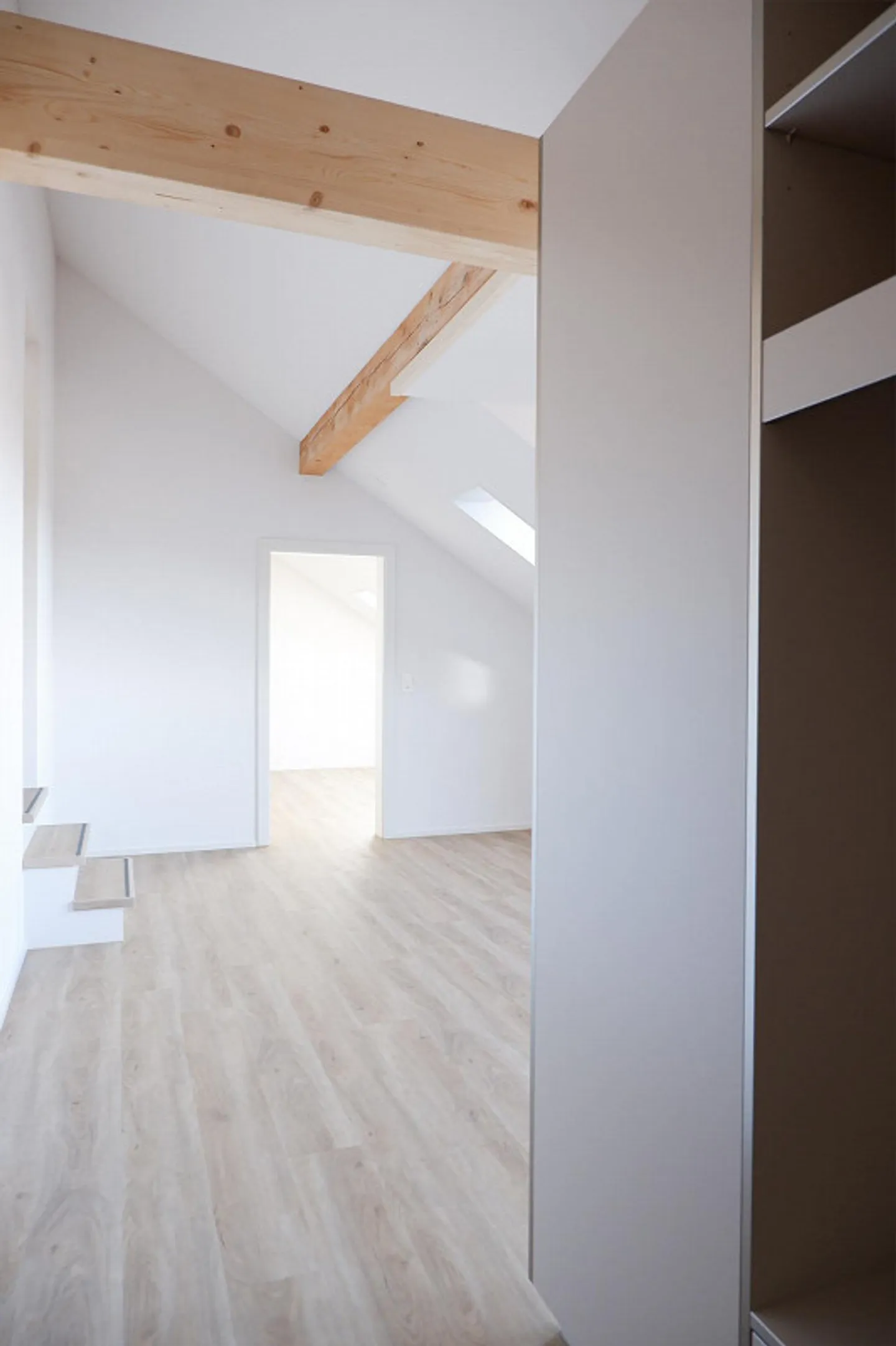 Appartement sous les toits lumineux à Breitsch - Photo 3 sur 9