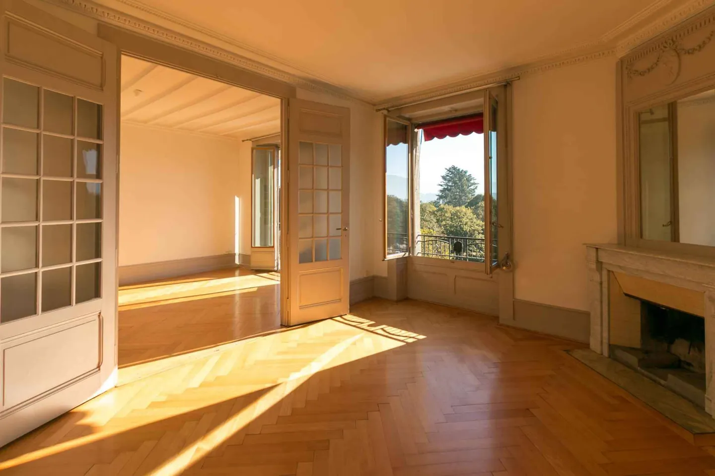 Appartamento Incantevole con Balcone - Foto 2 di 11