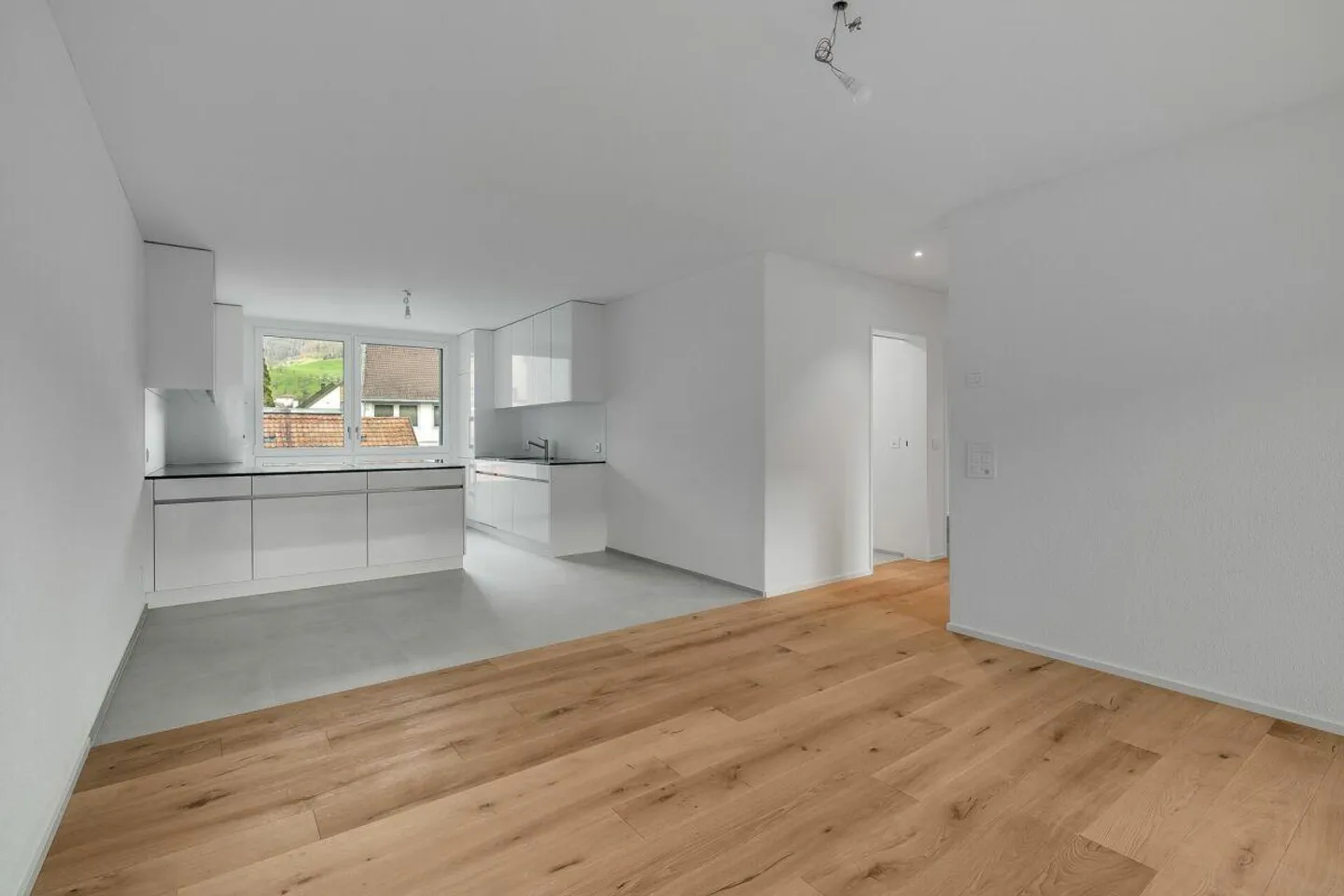 Nouvel appartement 3,5 pièces avec loggia - Photo 5 sur 9