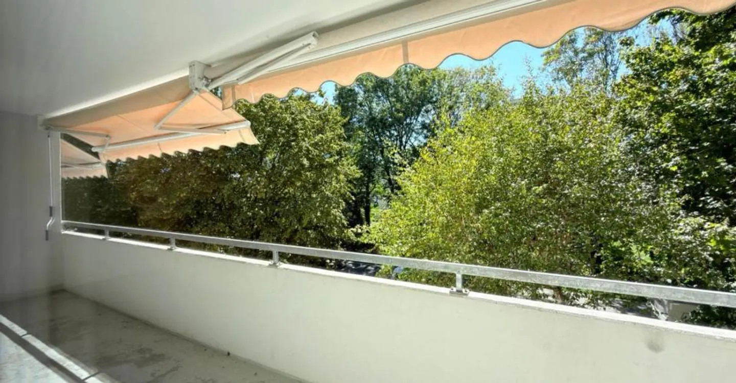 Appartement lumineux de 3.5 pièces avec balcon à Nidau - Photo 8 sur 9