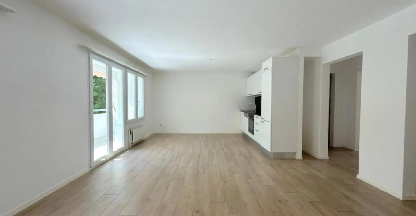 Appartement lumineux de 3.5 pièces avec balcon à Nidau - Photo 5 sur 9