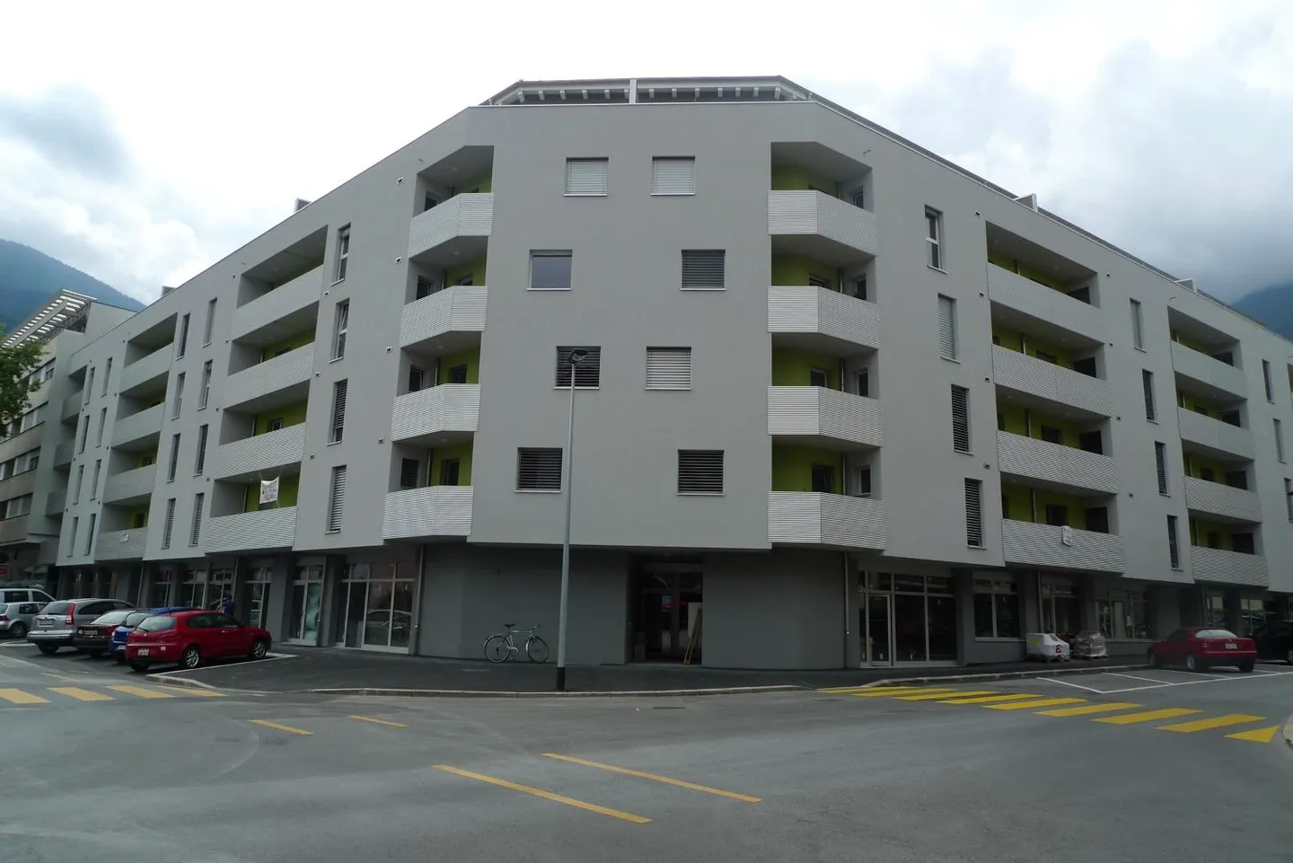 Apartment with 4.5 rooms - Photo 9 of 10