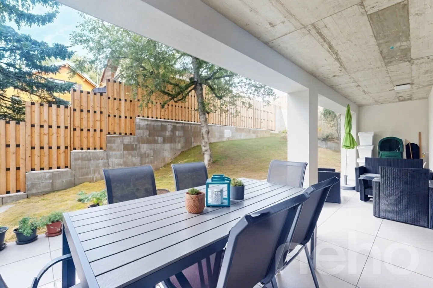 Bell'appartamento nuovo con giardino in una piccola condominio - Foto 1 di 12