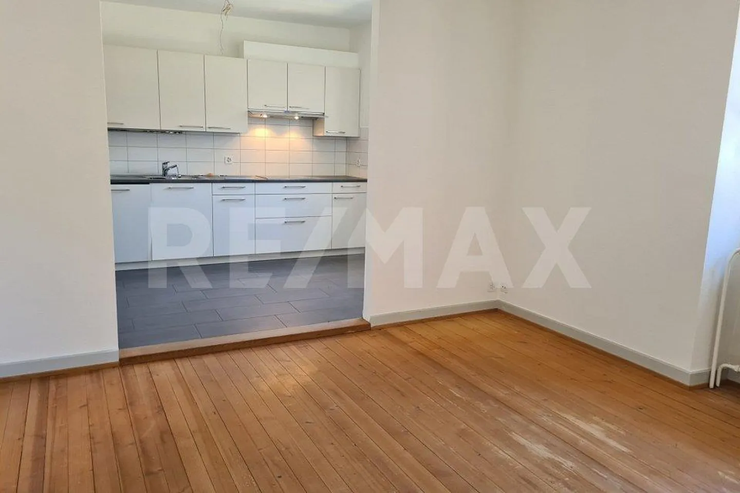 4 1/2-Zimmer-Hausteil - Foto 3 von 10