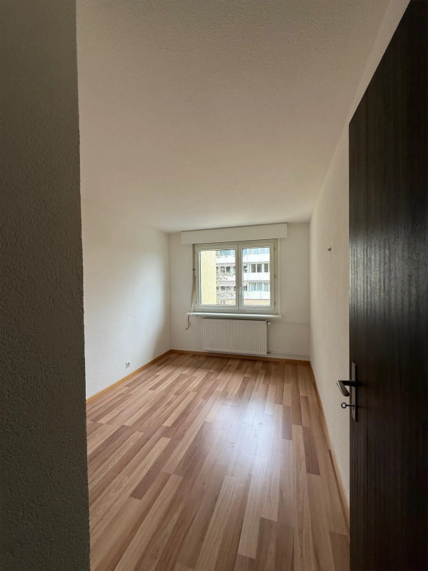 Appartamento spazioso con vista lago - Foto 5 di 7