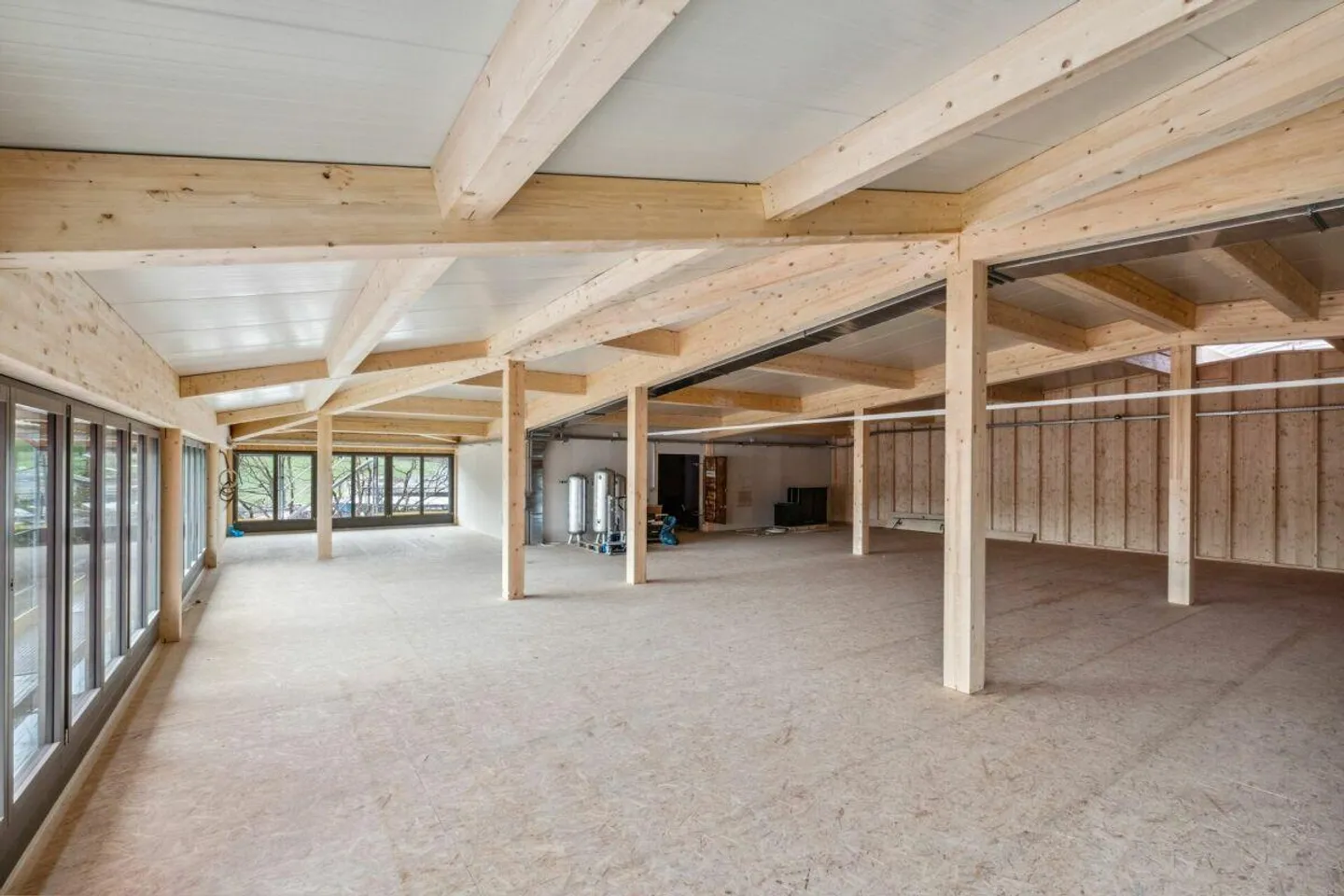 Espace de bureau unique sur l'A4 | Première occupation - Photo 3 sur 10