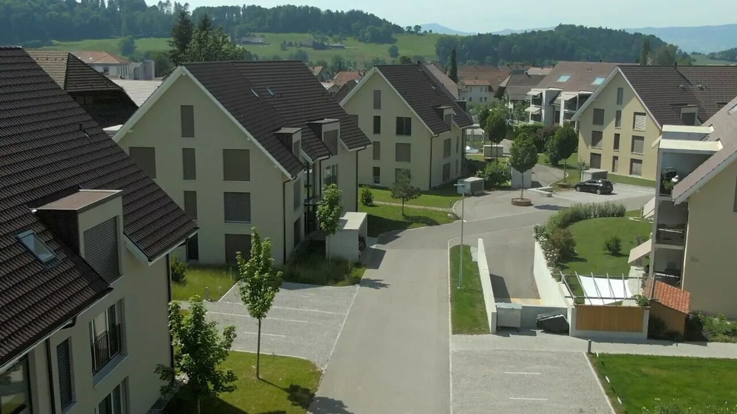 Brillante Maisonette dans le cœur de Madiswil - Photo 2 sur 20
