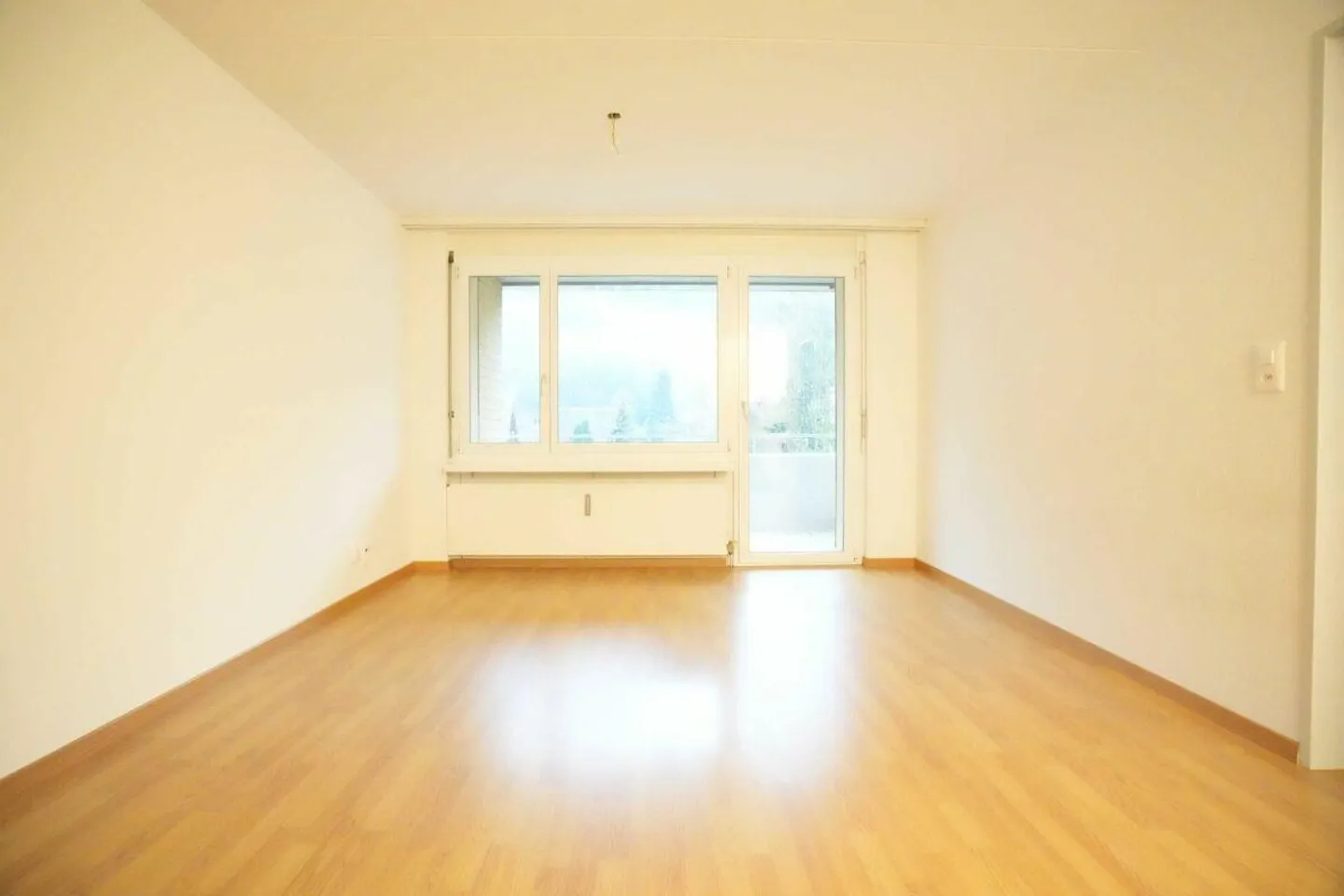 helle 2-Zimmerwohnung in ruhigem Wohngebiet - Foto 3 von 7