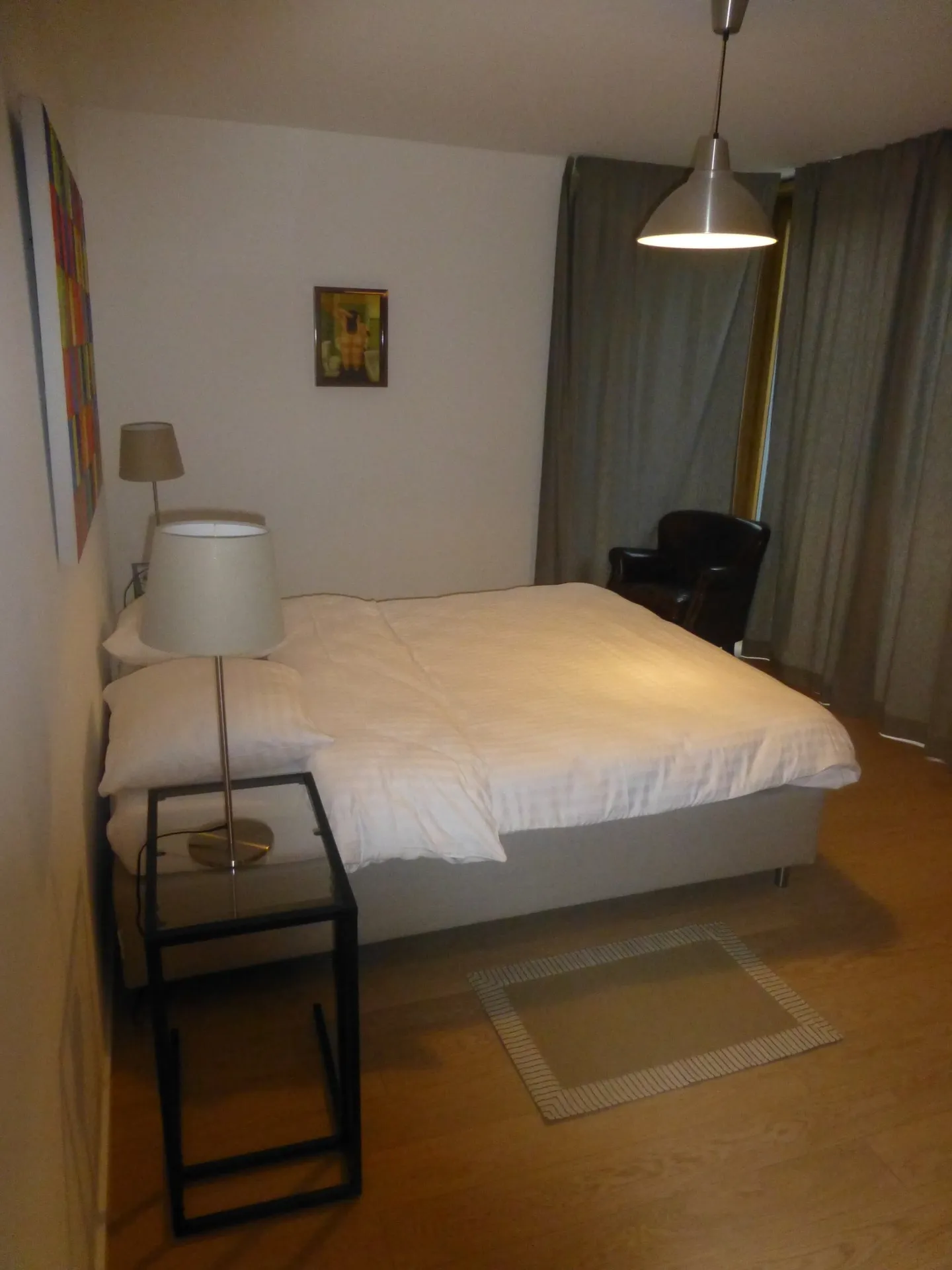 Appartement moderne avec terrasse - Photo 3 sur 8