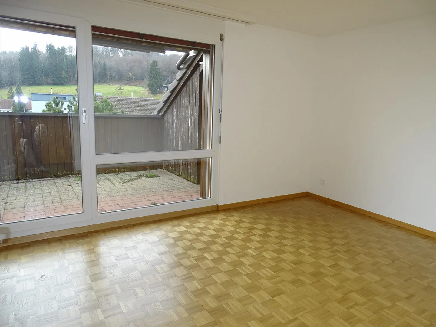 Zona residenziale tranquilla! - Foto 7 di 10