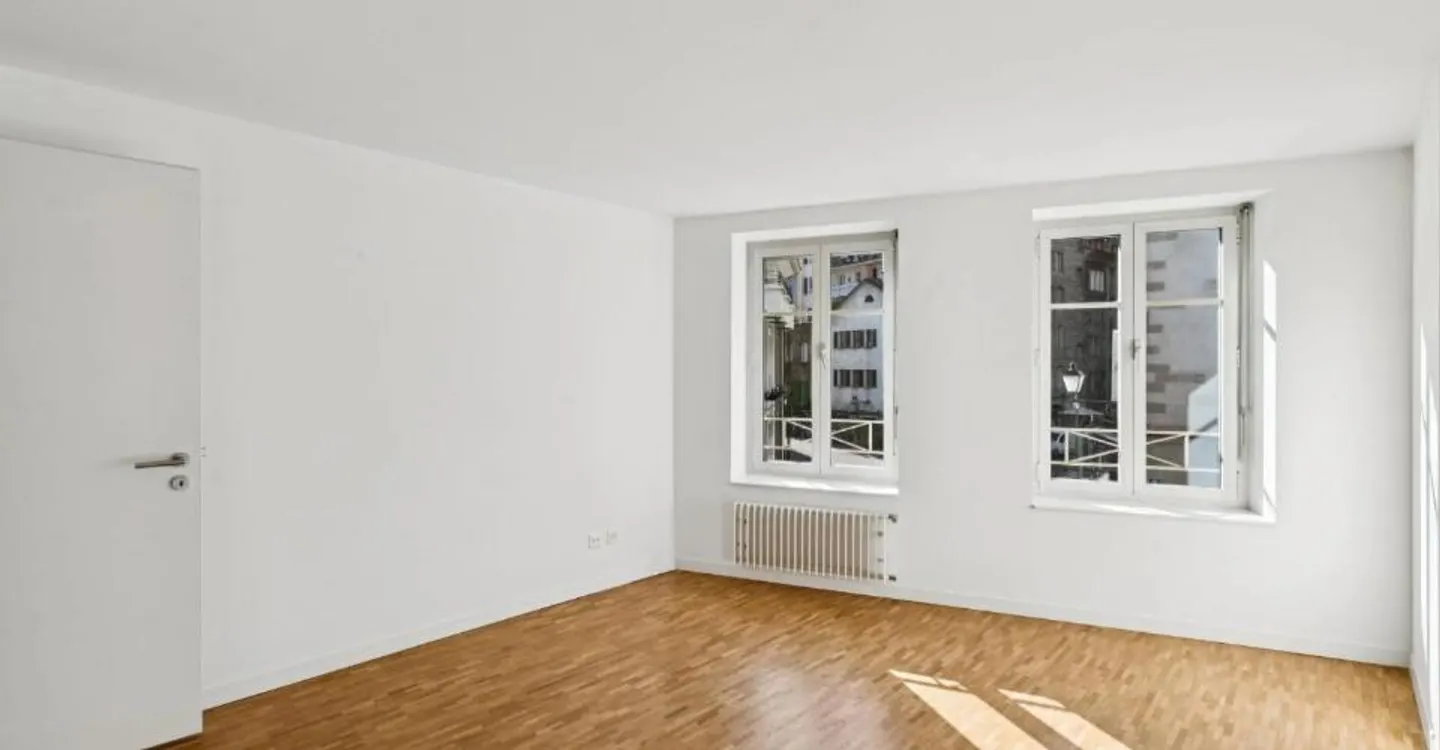 PLEIN CENTRE DE GENÈVE ? RUES BASSES ? ÉLÉGANT DUPLEX AVEC ASCENSEUR - Foto 7 von 11
