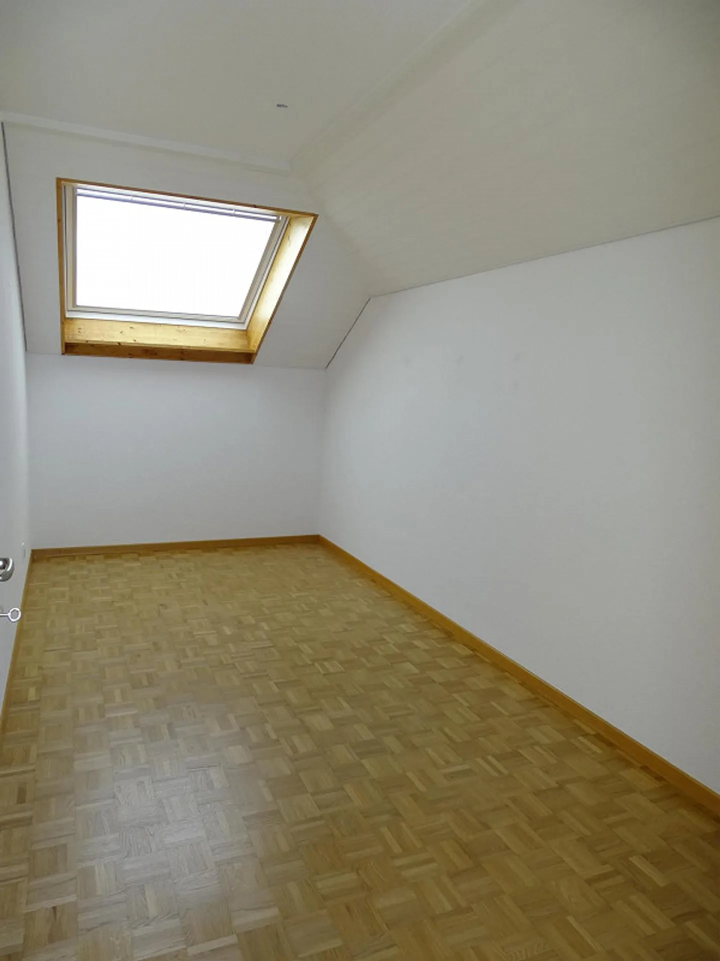Zona residenziale tranquilla! - Foto 9 di 10