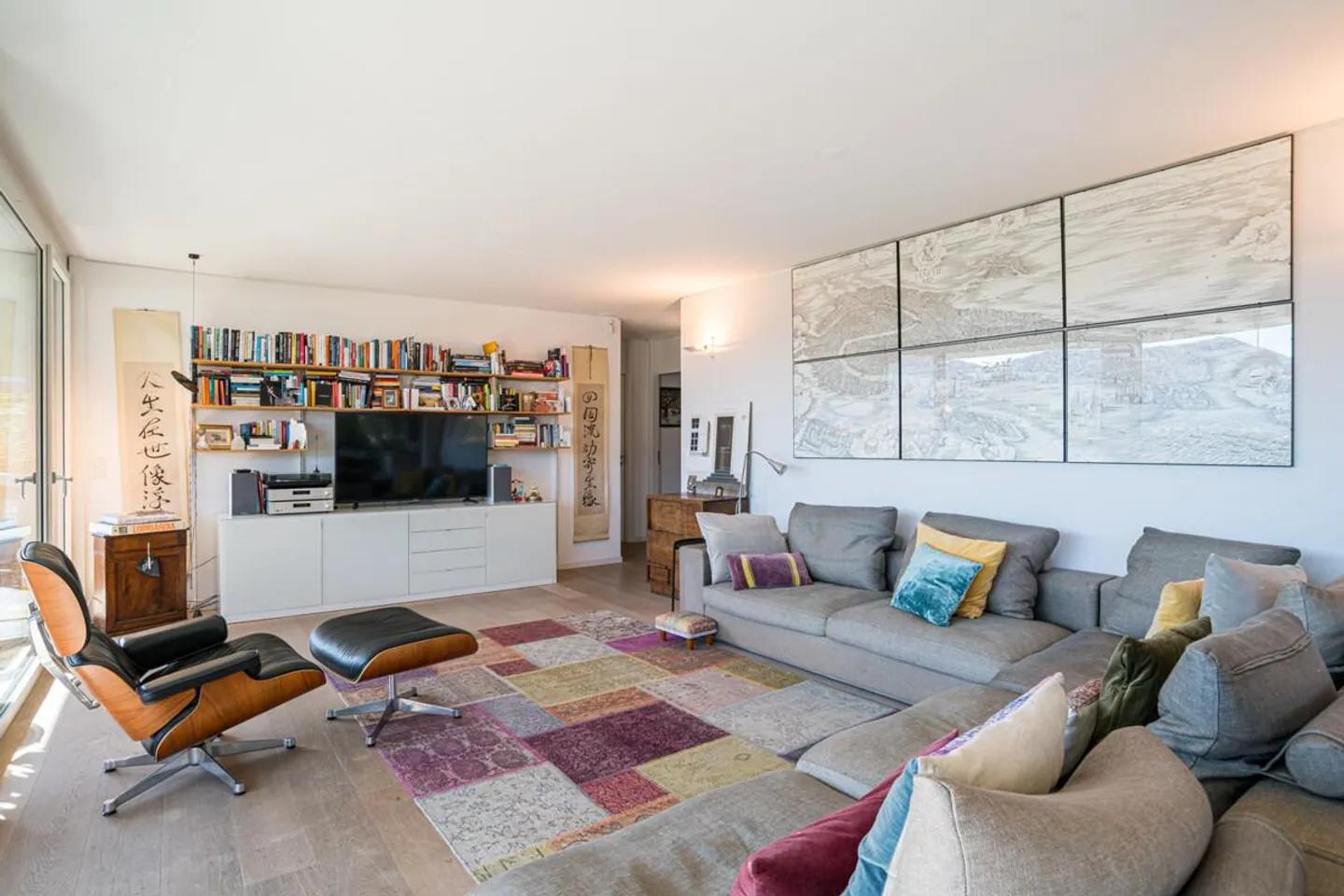 VACALLO – GERÄUMIGE ERDGESCHOSSWOHNUNG MIT GARTEN, ENTSTANDEN AUS DER VEREINIGUNG ZWEIER WOHNUNGEN - Foto 5 von 14