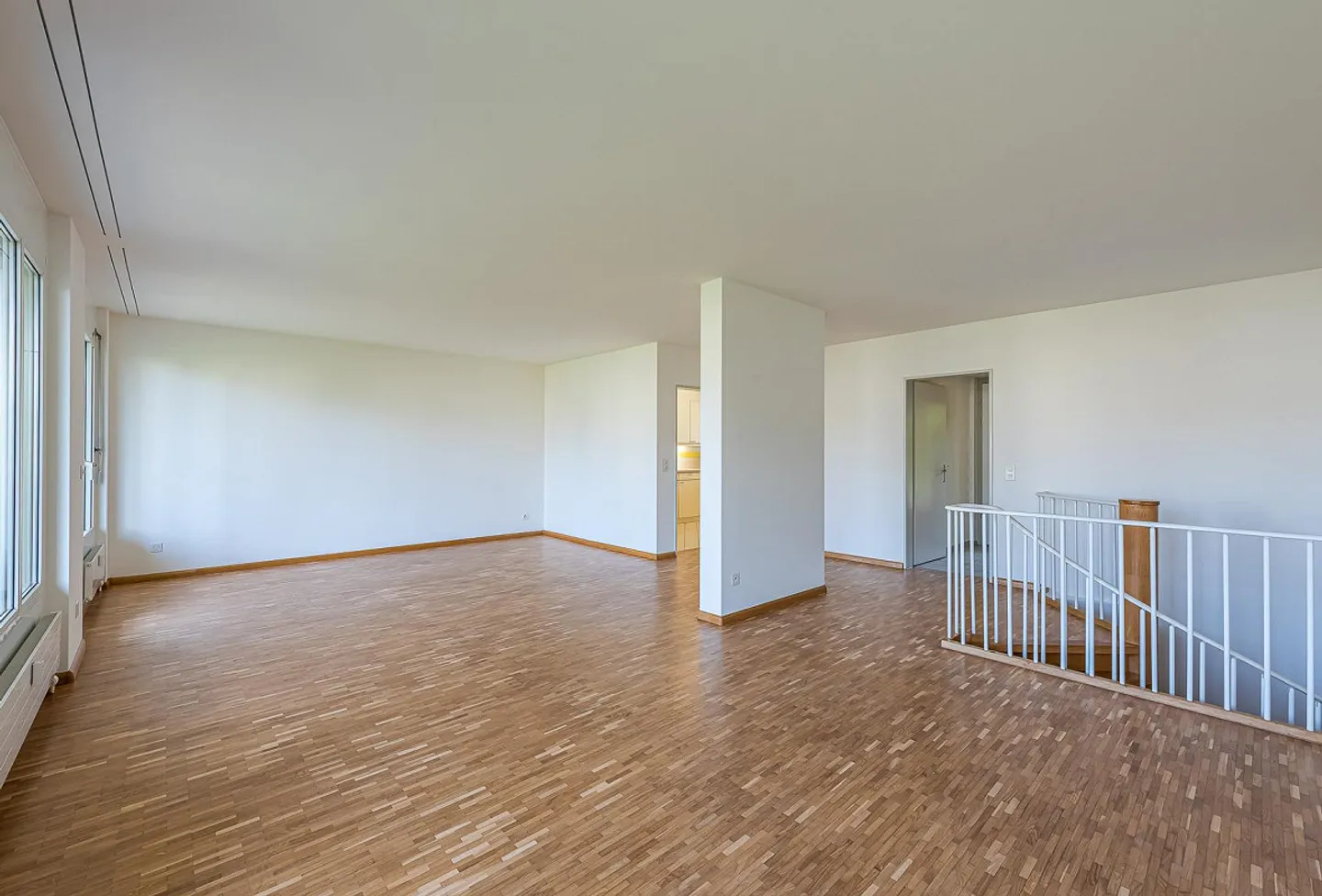 Appartamento con giardino e balcone! - Foto 3 di 11