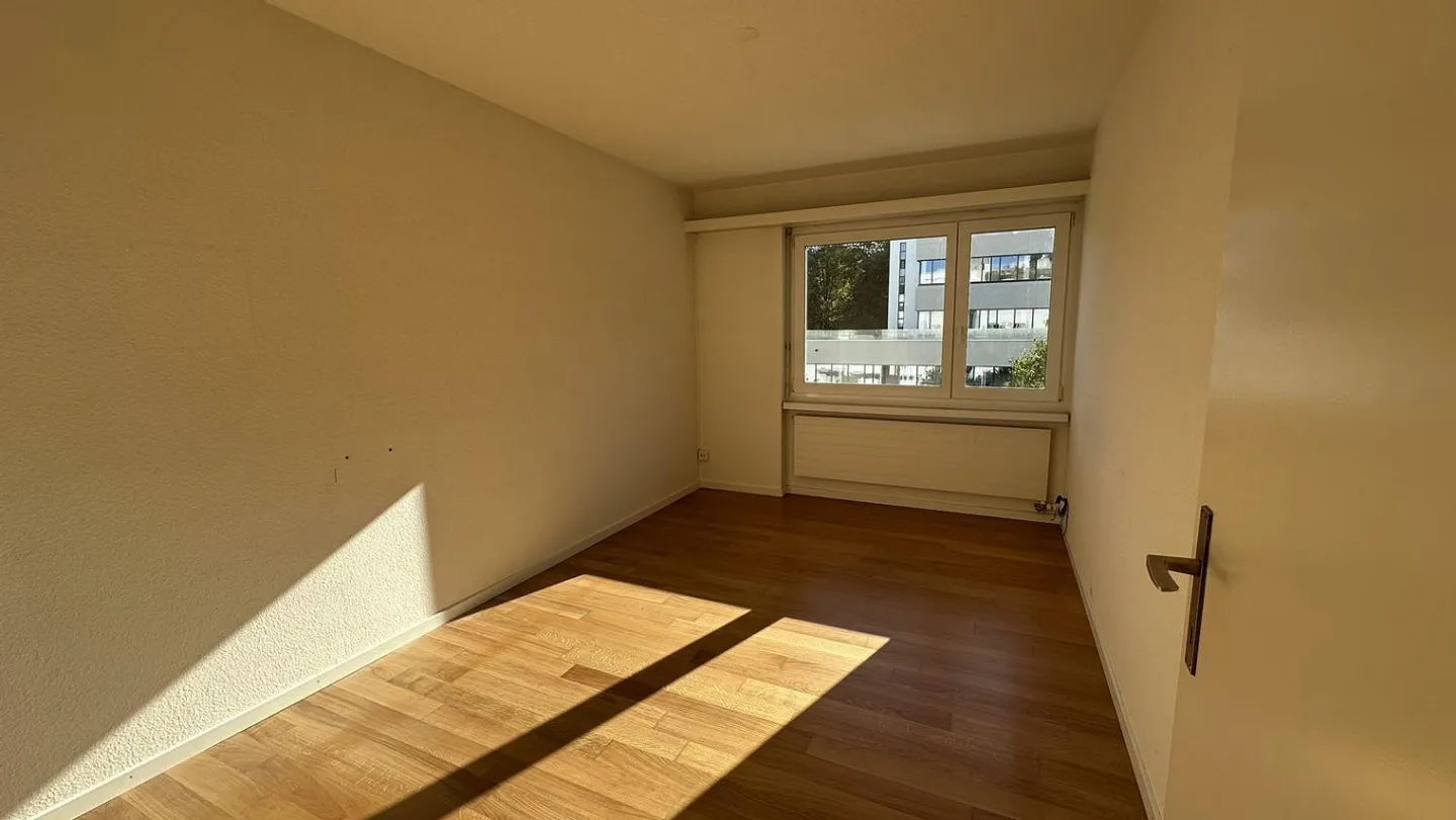 Spacious apartment in a quiet location - Photo 9 of 13