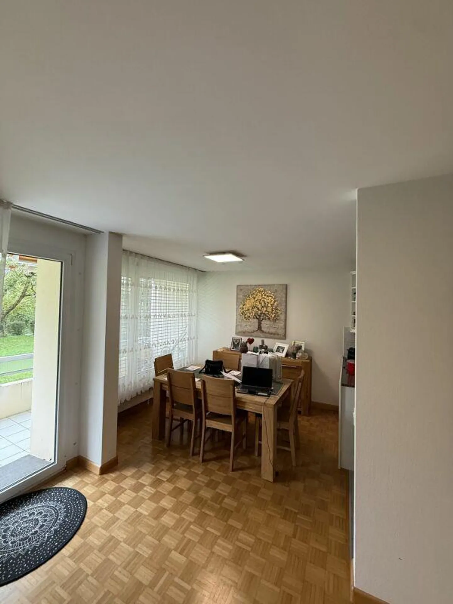 Spacious 4-room apartment on the 1st floor - Photo 8 of 15