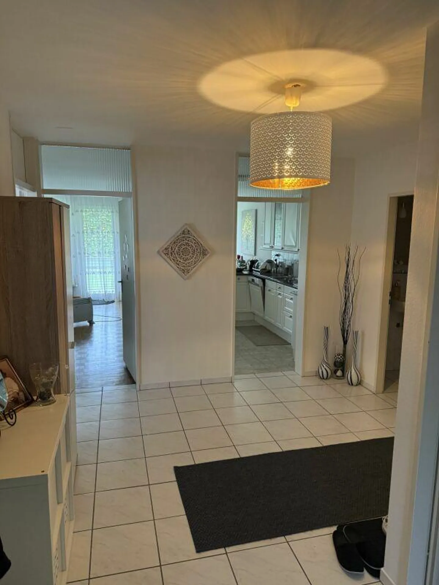 Spacious 4-room apartment on the 1st floor - Photo 9 of 15