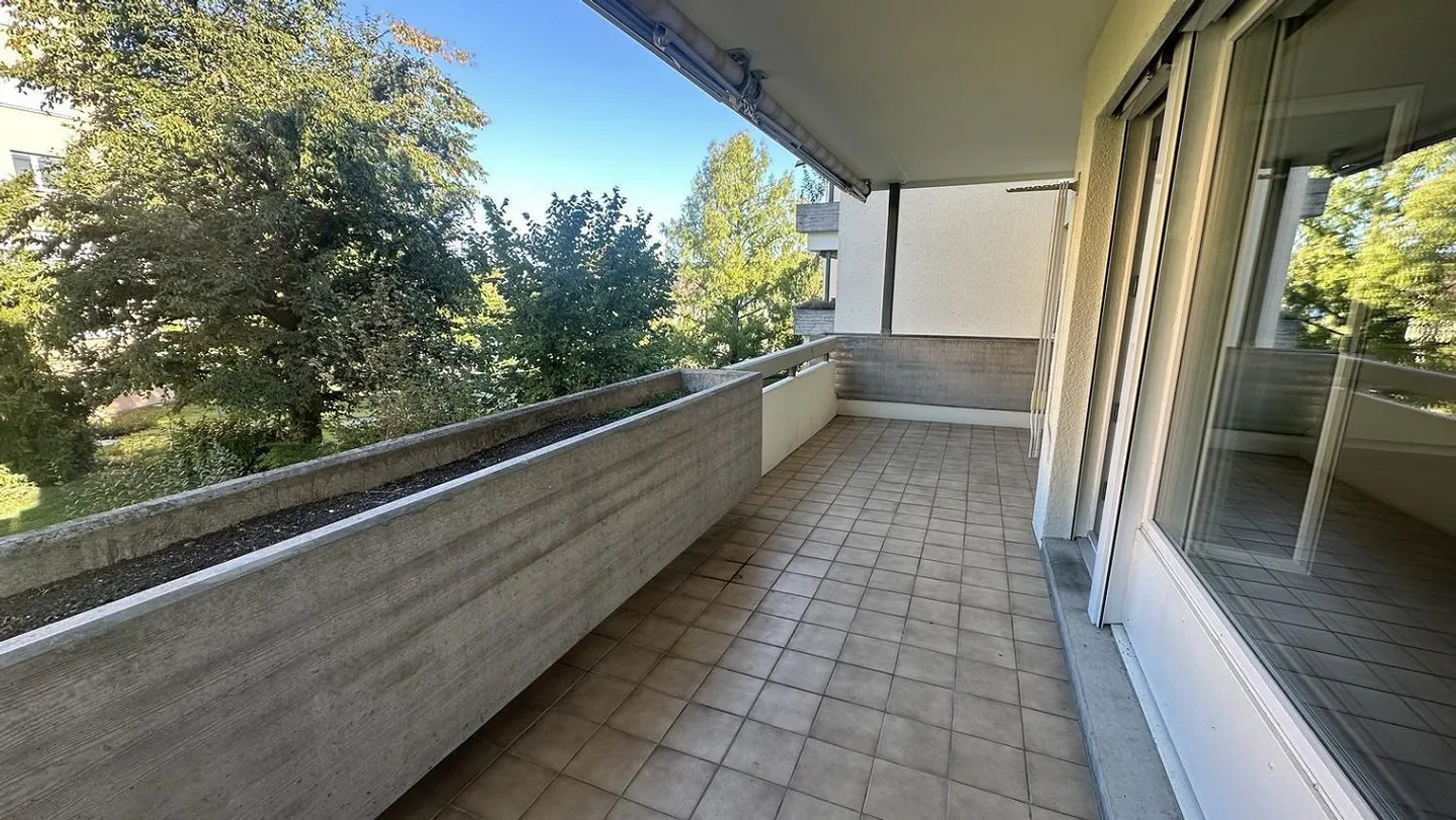 Spacious apartment in a quiet location - Photo 5 of 13