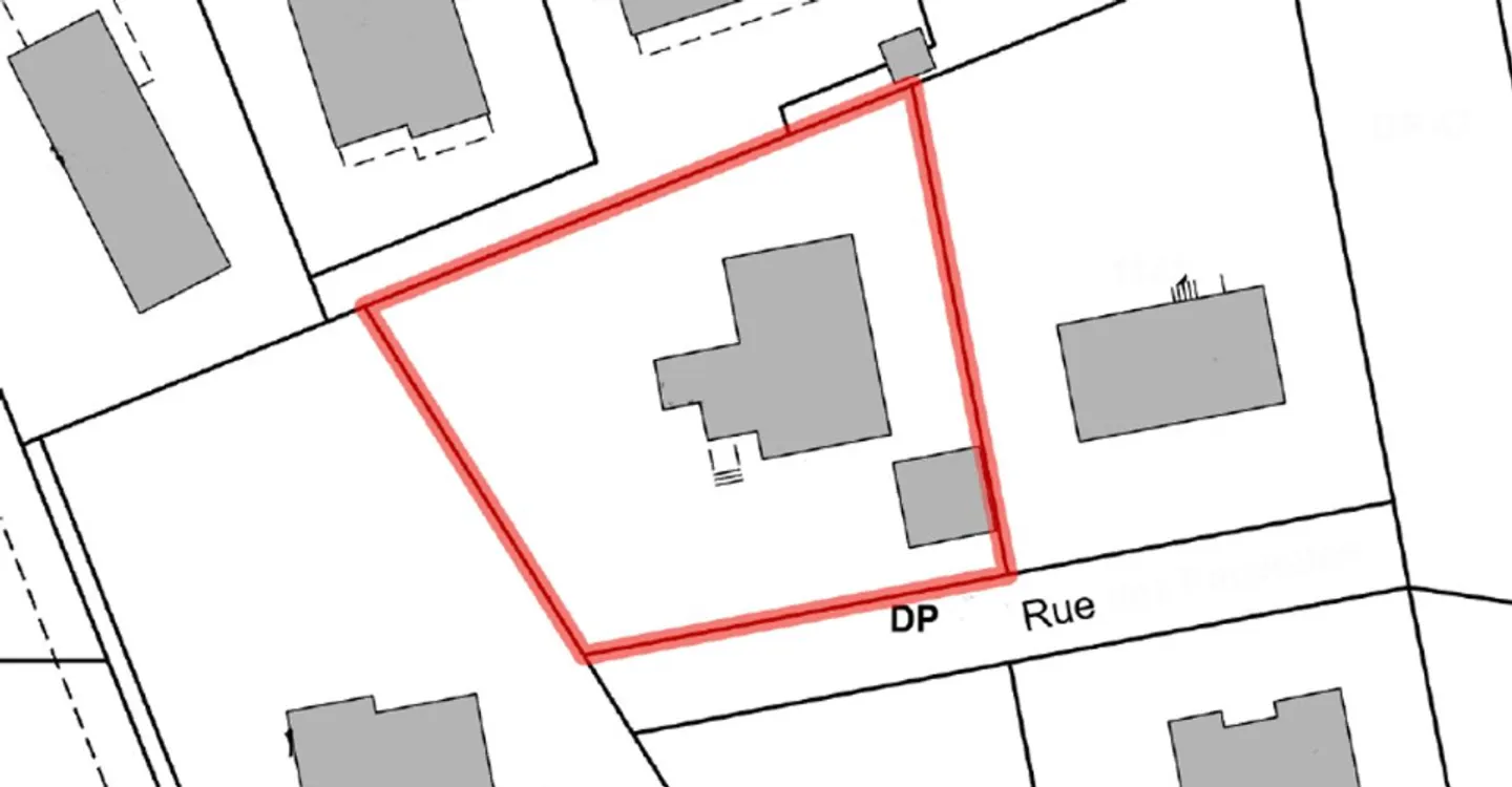 PAYERNE - sehr großes Haus komplett zu renovieren auf großem Grundstück in Wohngegend - Foto 7 von 7