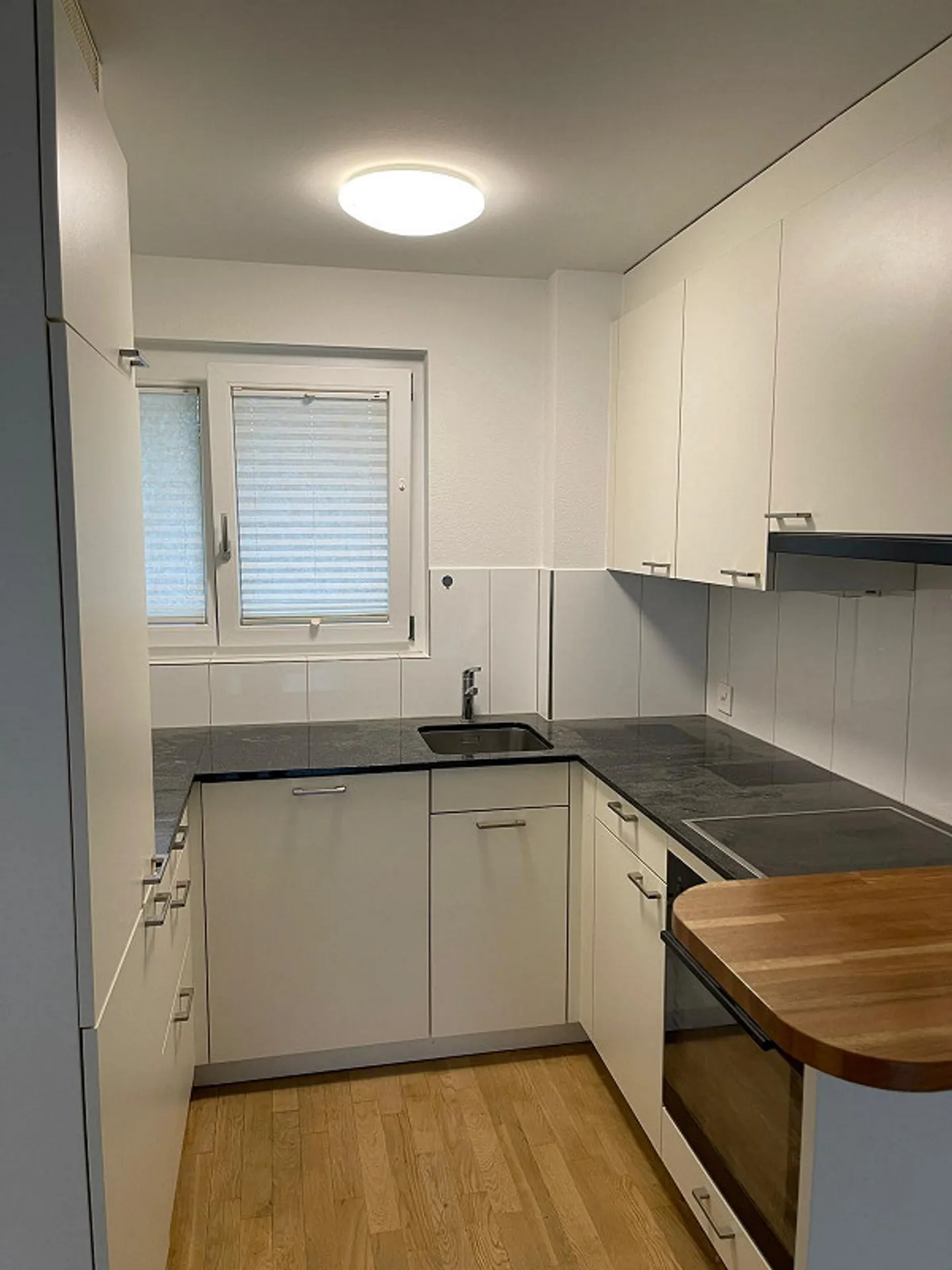 Appartamento moderno e tranquillo di 3,5 stanze con balcone nel quartiere di St. Otmar - Foto 7 di 12