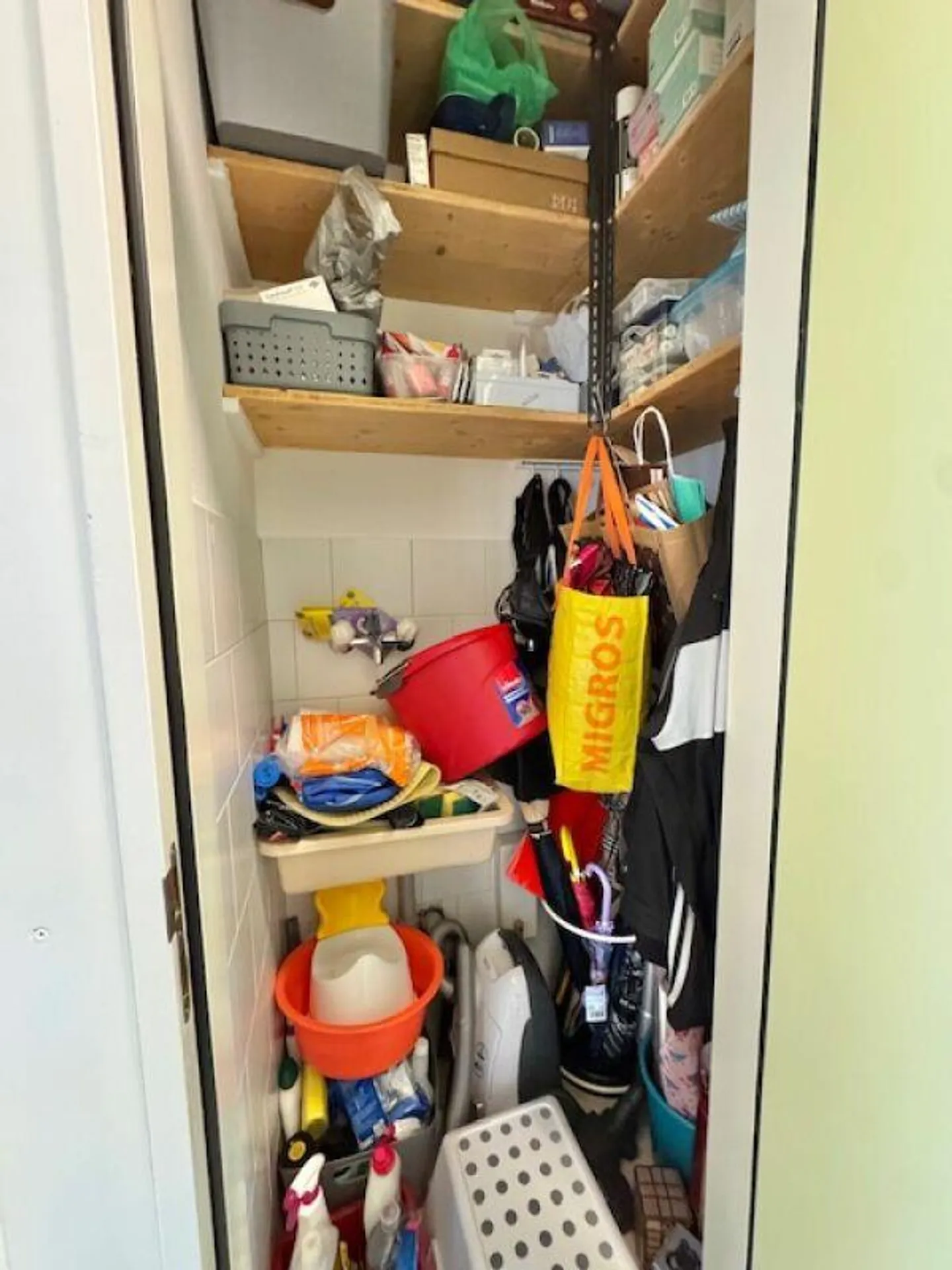 ZU VERKAUFEN IN QUARTINO - 4.5 ZIMMERWOHNUNG IM PARTERRE - Photo 18 sur 18