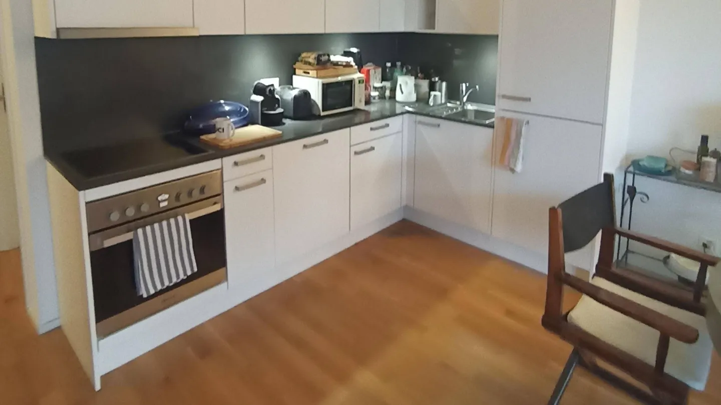 Appartamento a lago con balcone - Foto 7 di 9