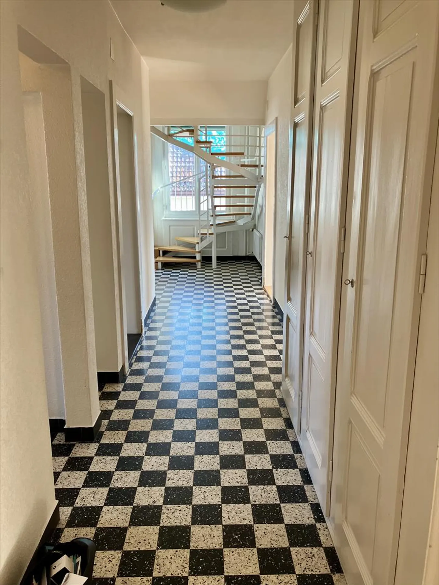 Magnifico Duplex di 7 vani con balcone - Foto 1 di 10