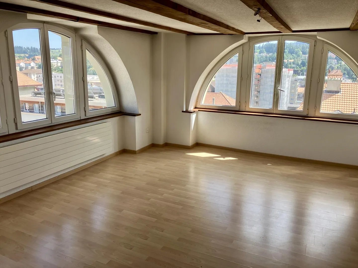 Magnifico Duplex di 7 vani con balcone - Foto 3 di 10