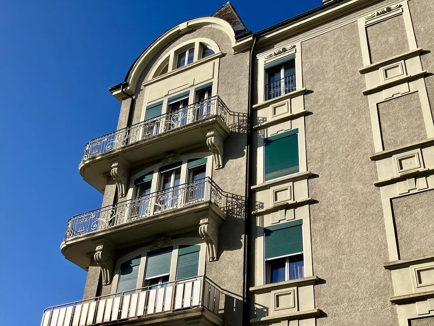 Magnifico Duplex di 7 vani con balcone - Foto 10 di 10