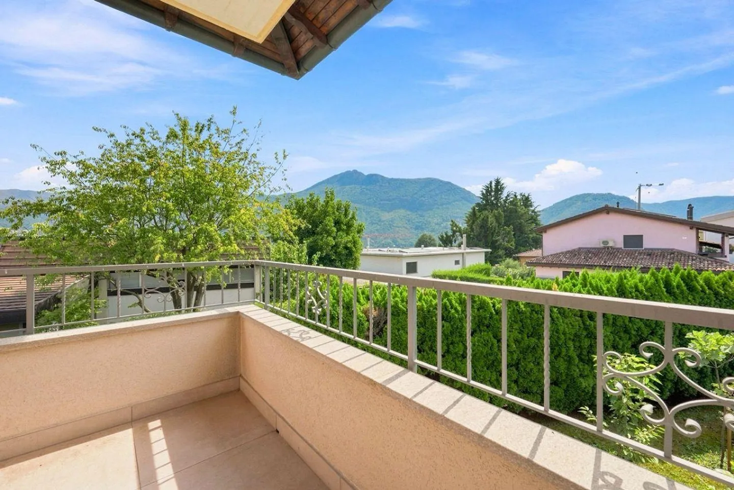 Appartement spacieux avec grand jardin dans un quartier calme - Photo 15 sur 17