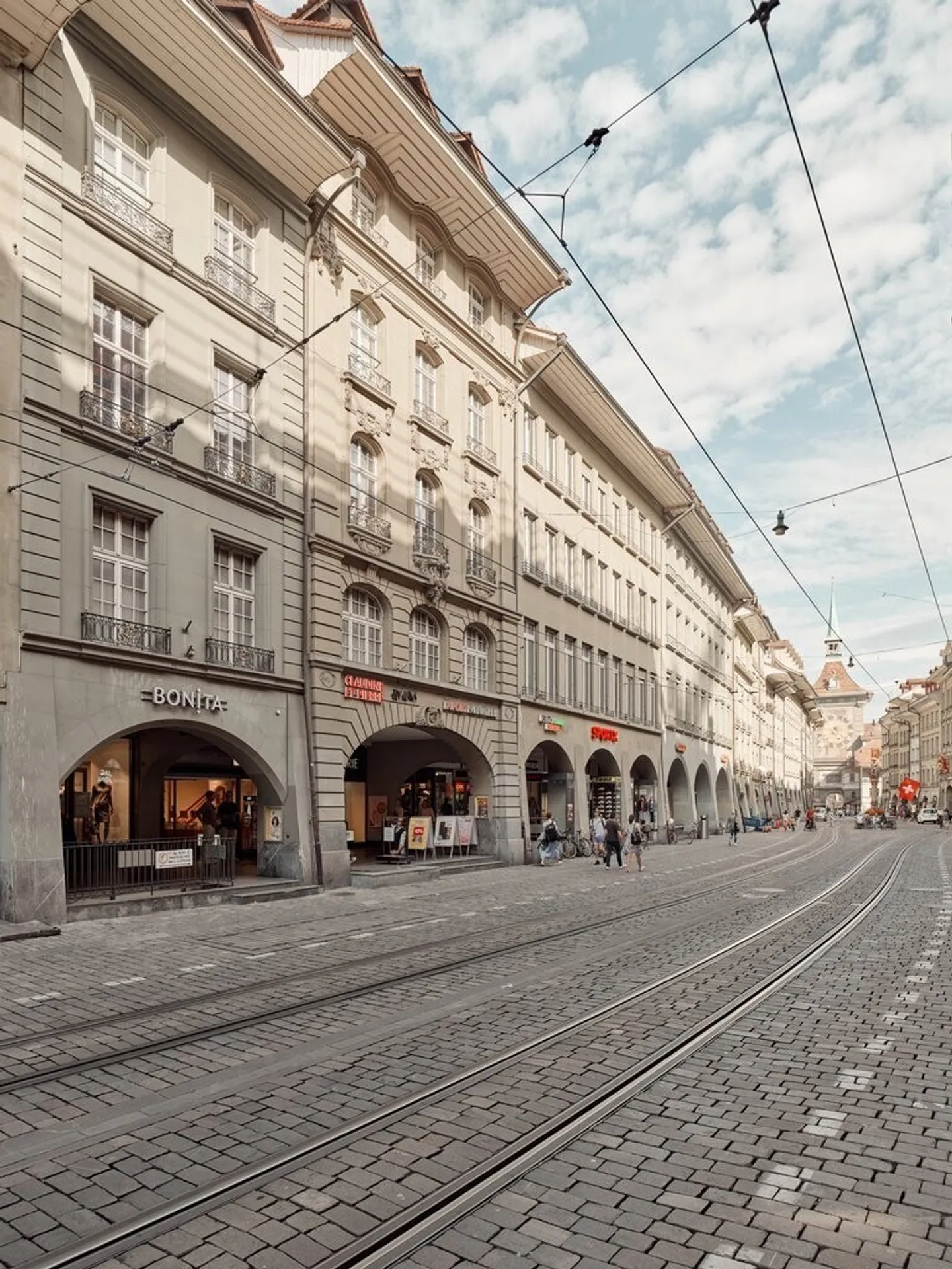 Spazio di stoccaggio nel centro della città di Berna - Foto 1 di 2
