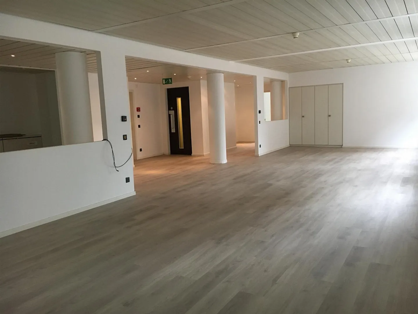 CHIASSO, OFFICE BUILDING FOR RENT - CHIASSO CORSO SAN GOTTARDO AREA - Photo 13 of 22