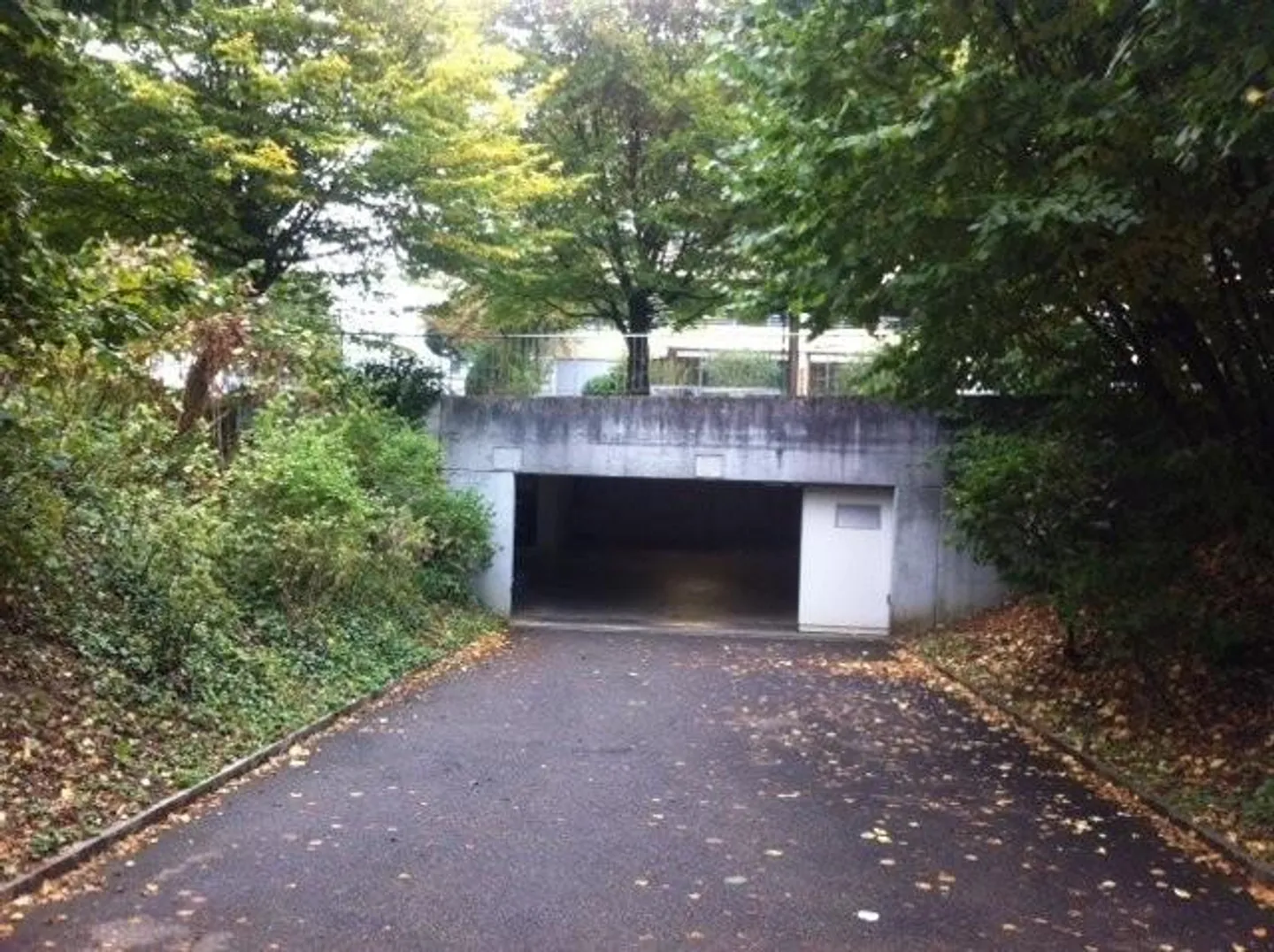 Motorradeinstellplatz - Foto 1 von 2