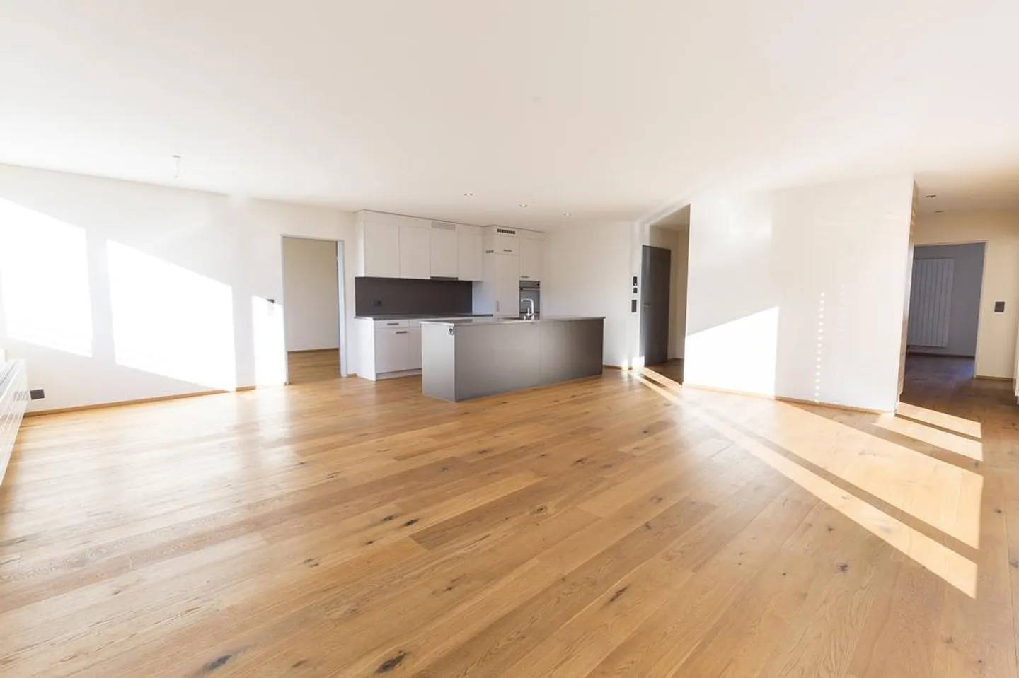 Exclusive penthouse apartment with two terraces - Photo 1 of 12