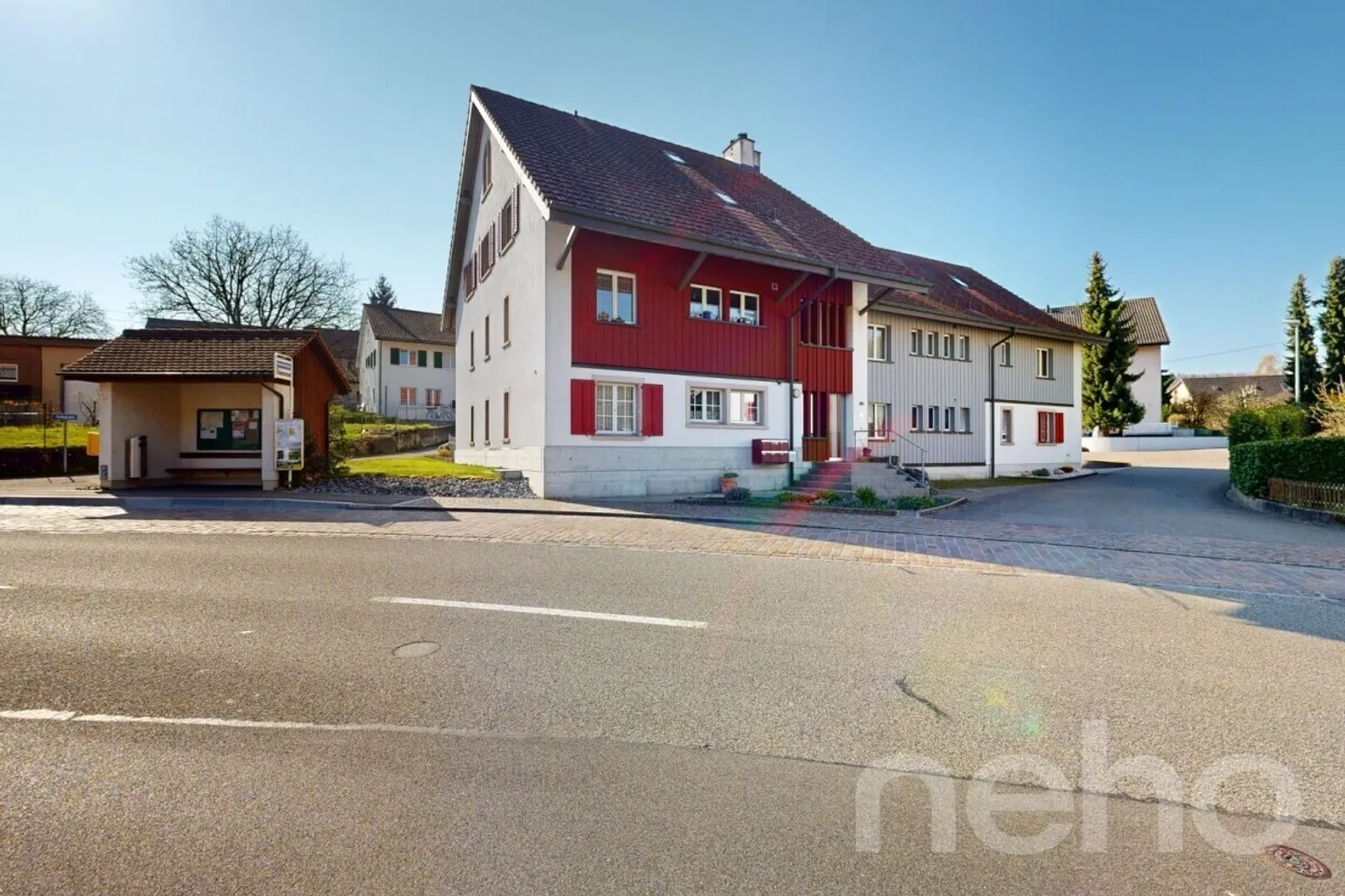 Maisonette attica elegante di 4,5 stanze con charme e comfort - Foto 2 di 12