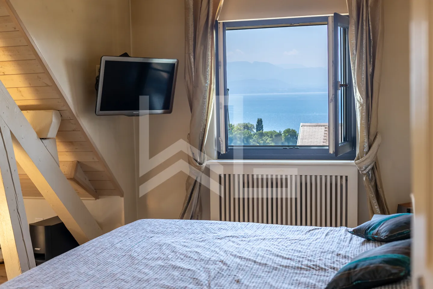 Villa con vista lago, vicino al centro di Rolle - Foto 16 di 28