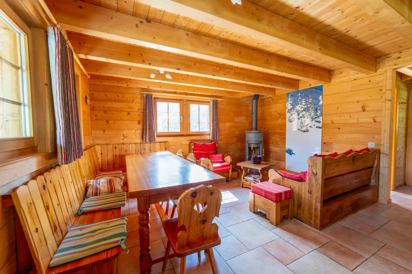 Chalet 6.5 rooms in a preserved alpine setting - Photo 4 of 15