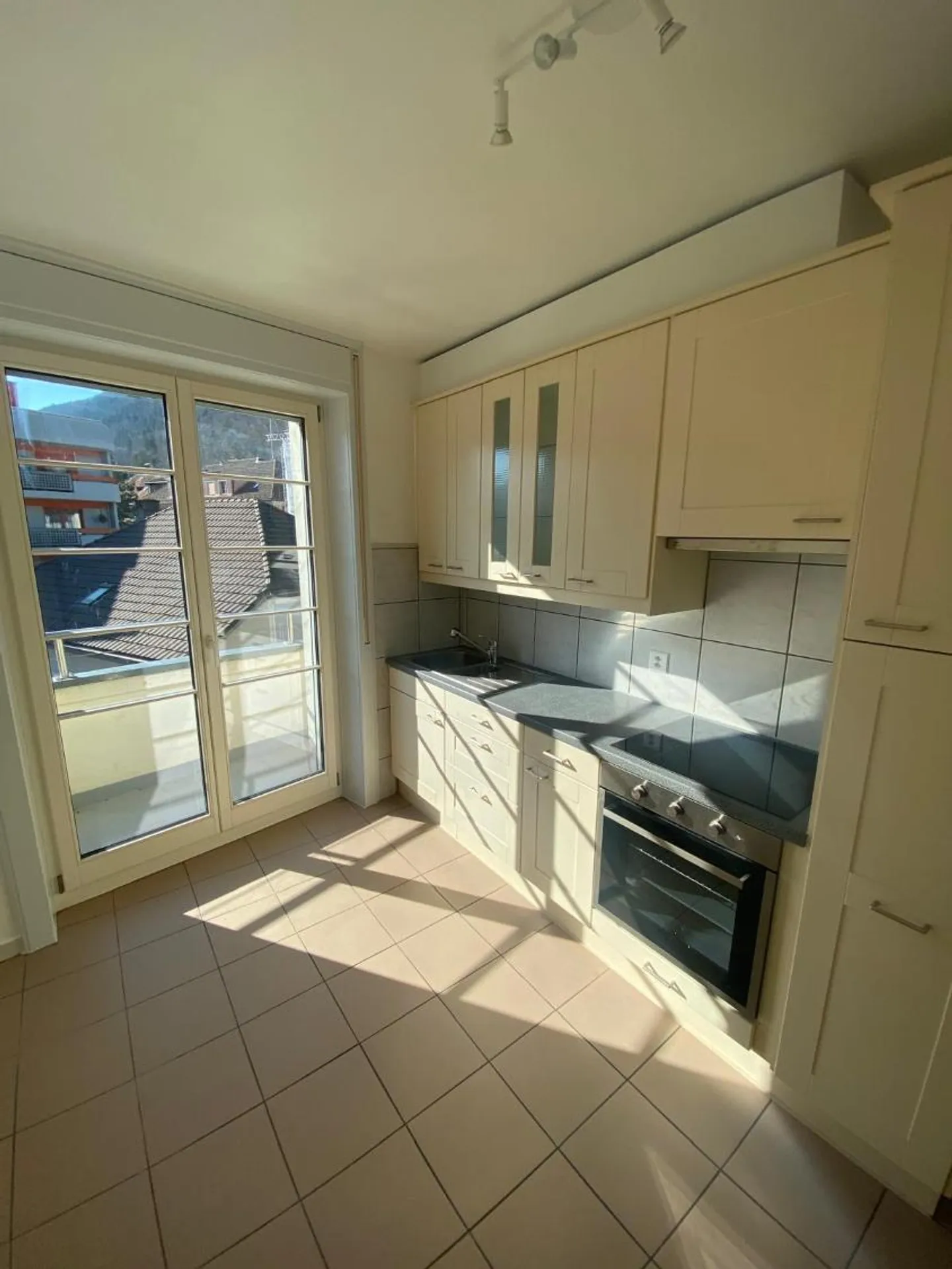 Appartamento 3.5 stanze - Foto 1 di 8