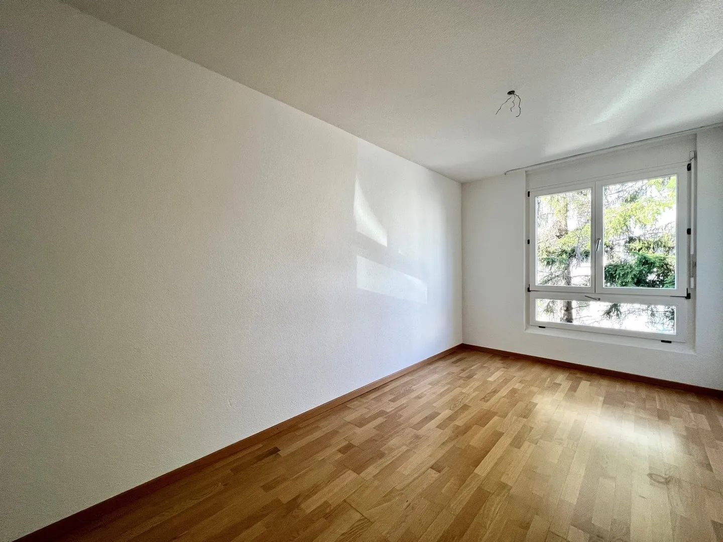 Spacious 4 1/2-room apartments with balcony - Photo 6 of 10