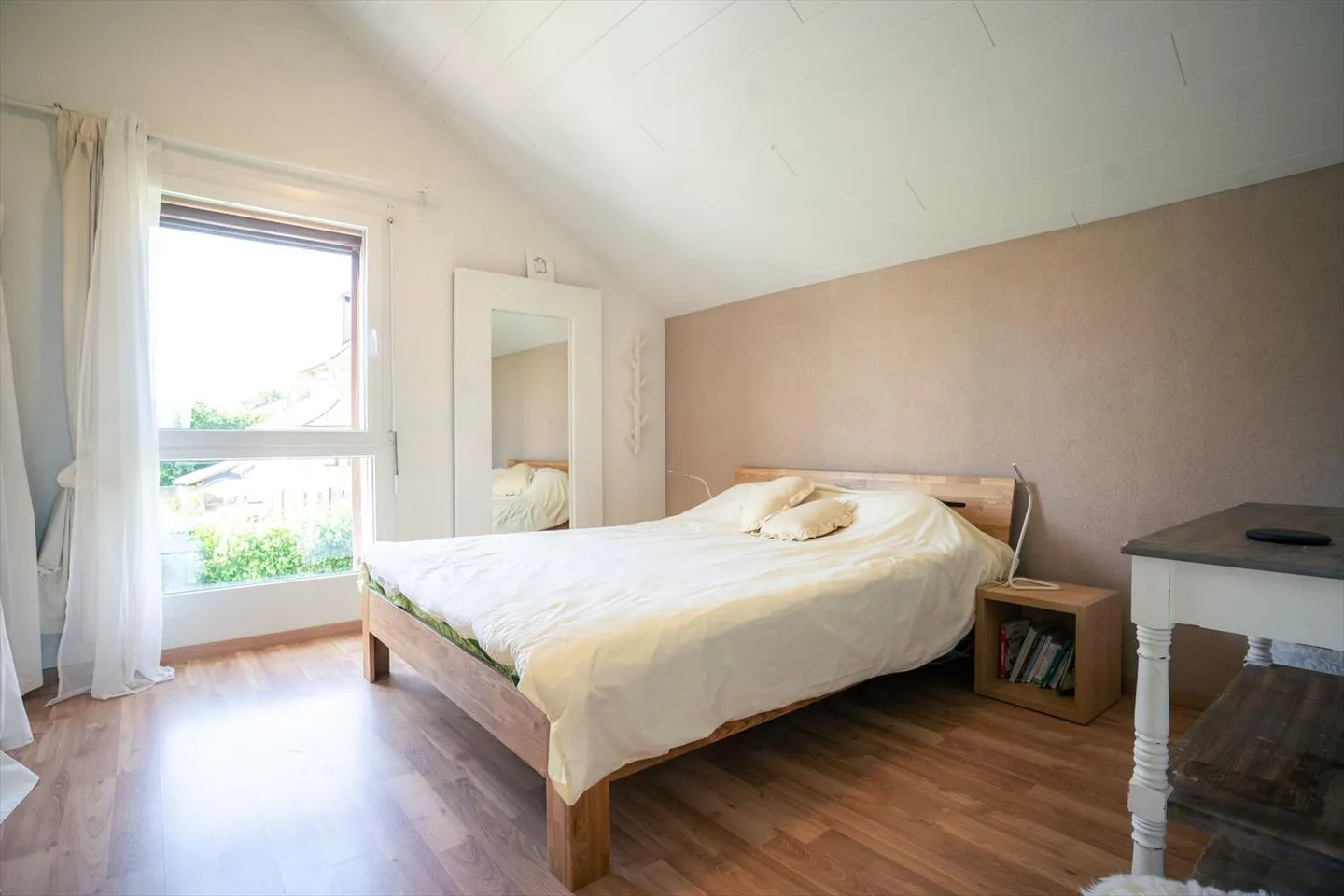 Magnificent furnished villa for rent until summer 2027 - Photo 6 of 8